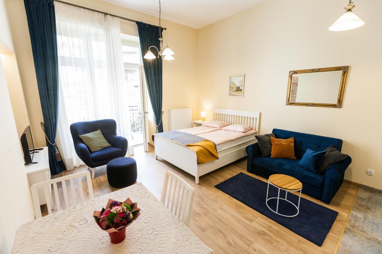 Vintage Sebastiana Apartment Cracovia Esterno foto
