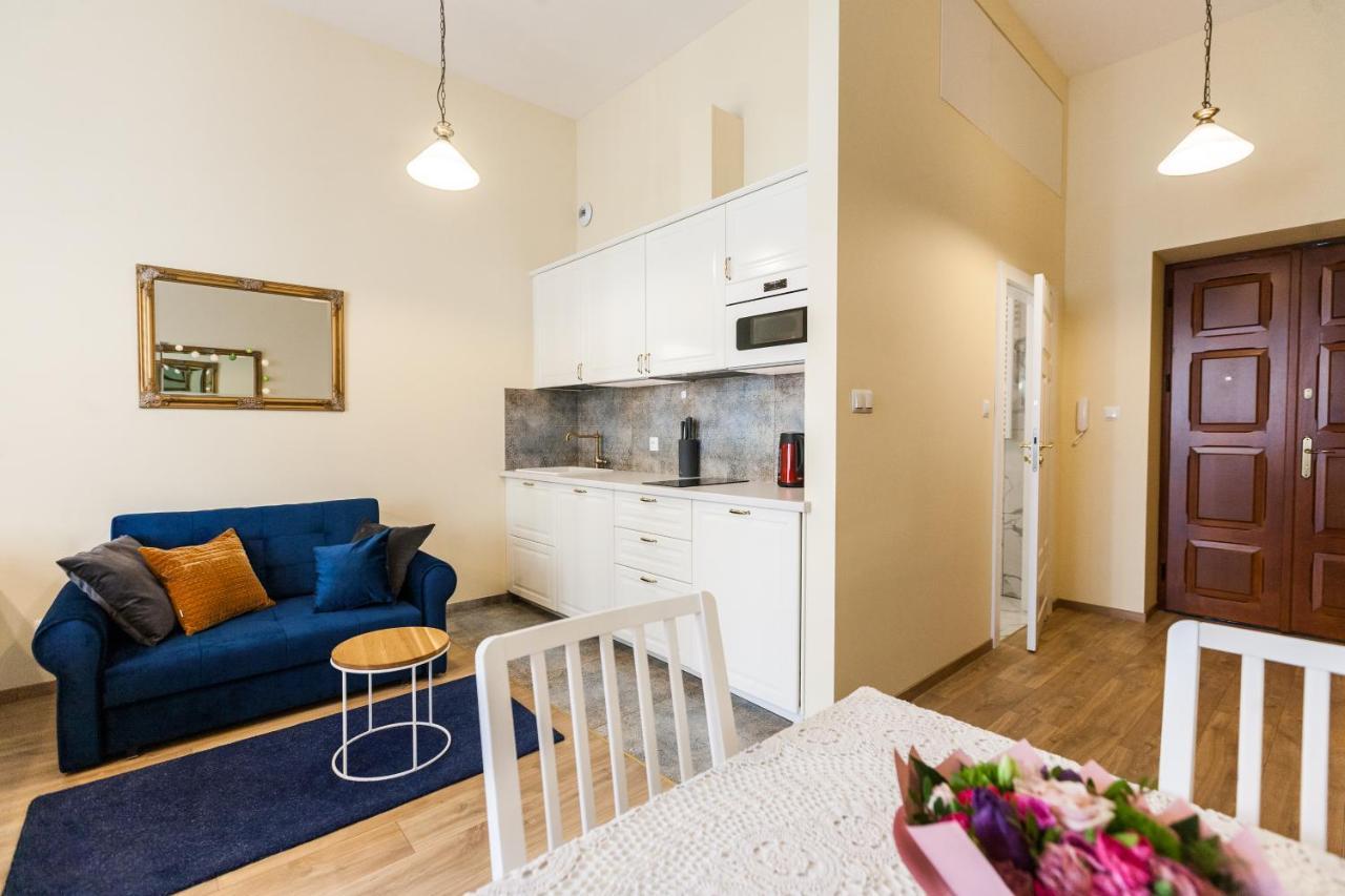 Vintage Sebastiana Apartment Cracovia Esterno foto